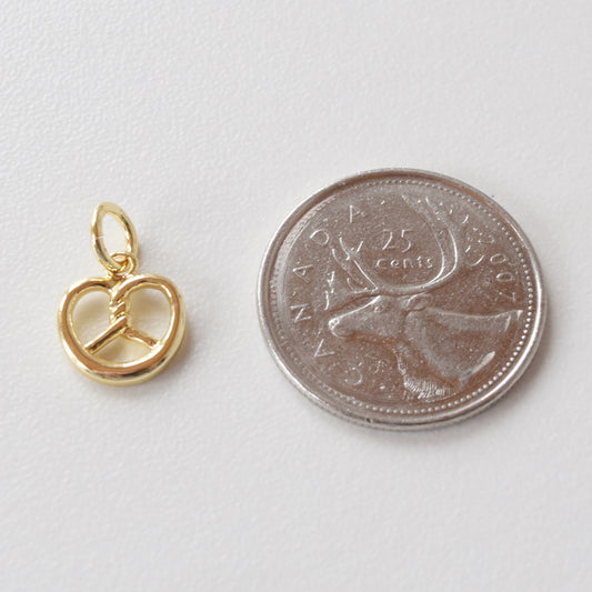 Necklace/Bracelet Charm - Pretzel